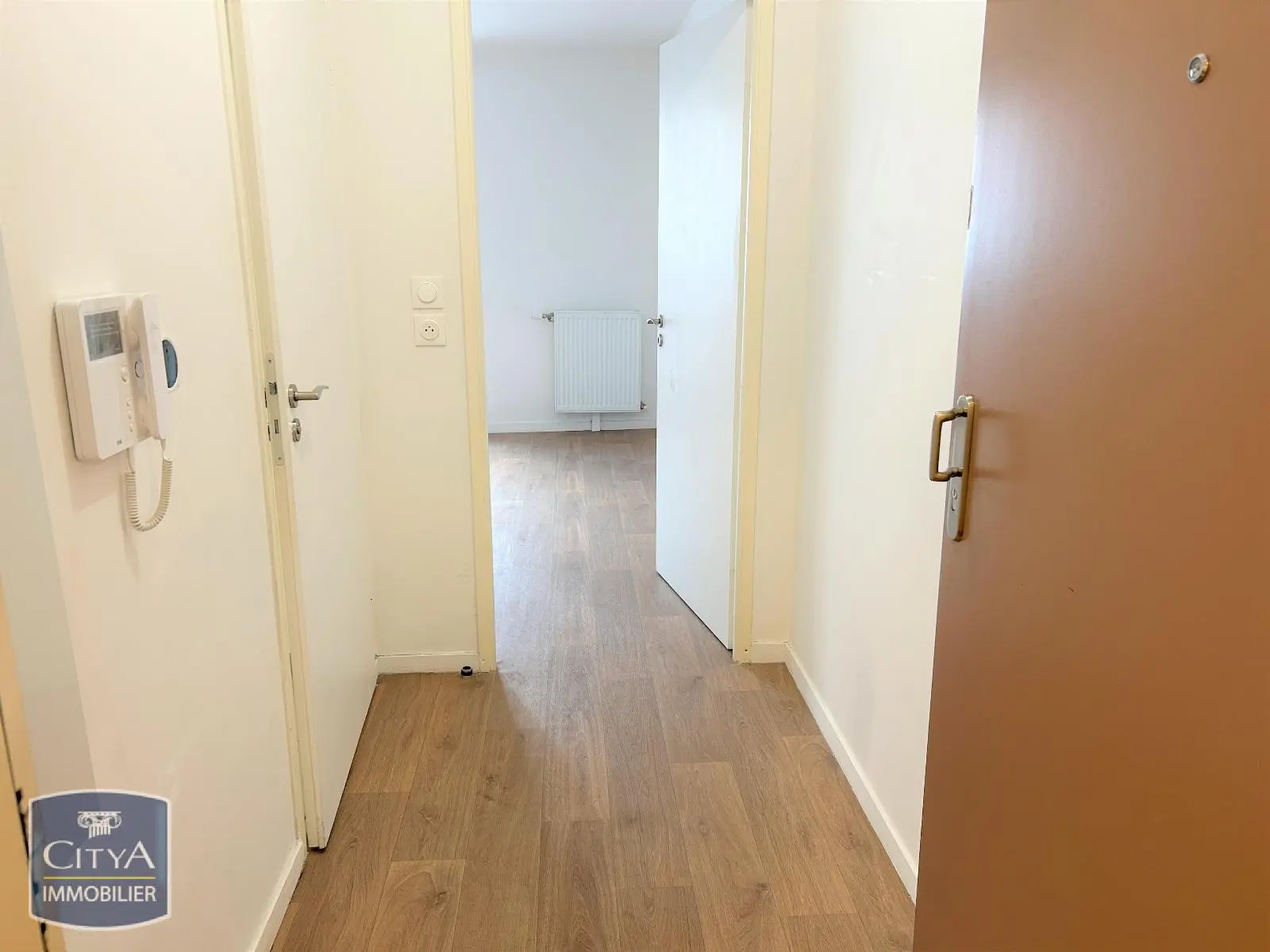 Photo 4 Appartement 1 pièce 23.65m²