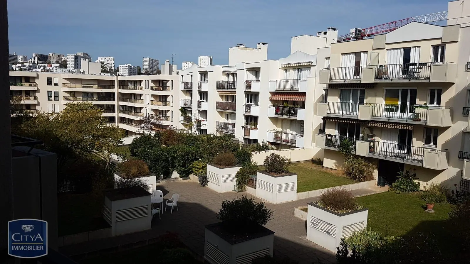 Photo 2 Appartement 1 pièce 33.33m²