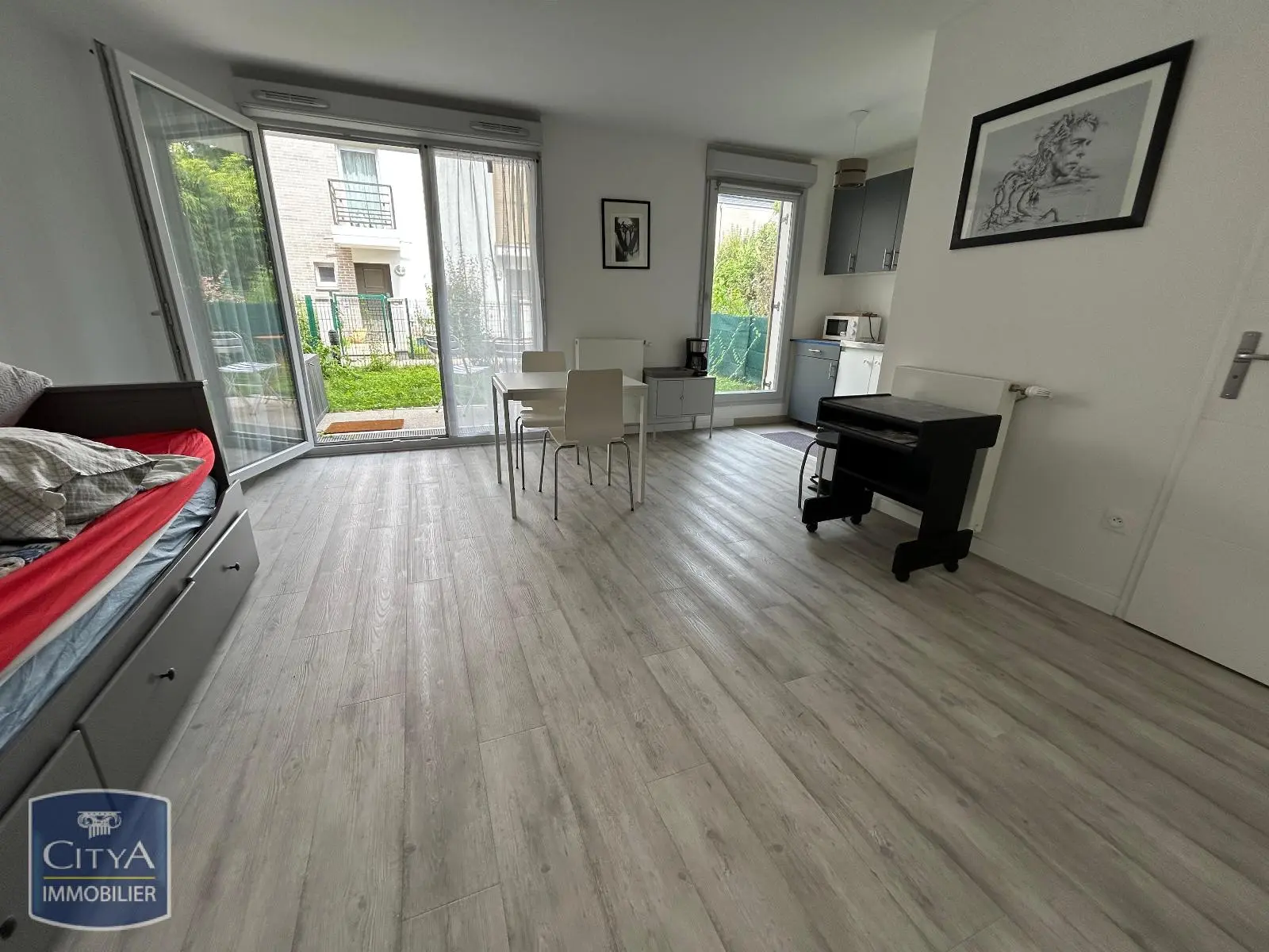 Photo 4 Appartement 1 pièce 32.72m²