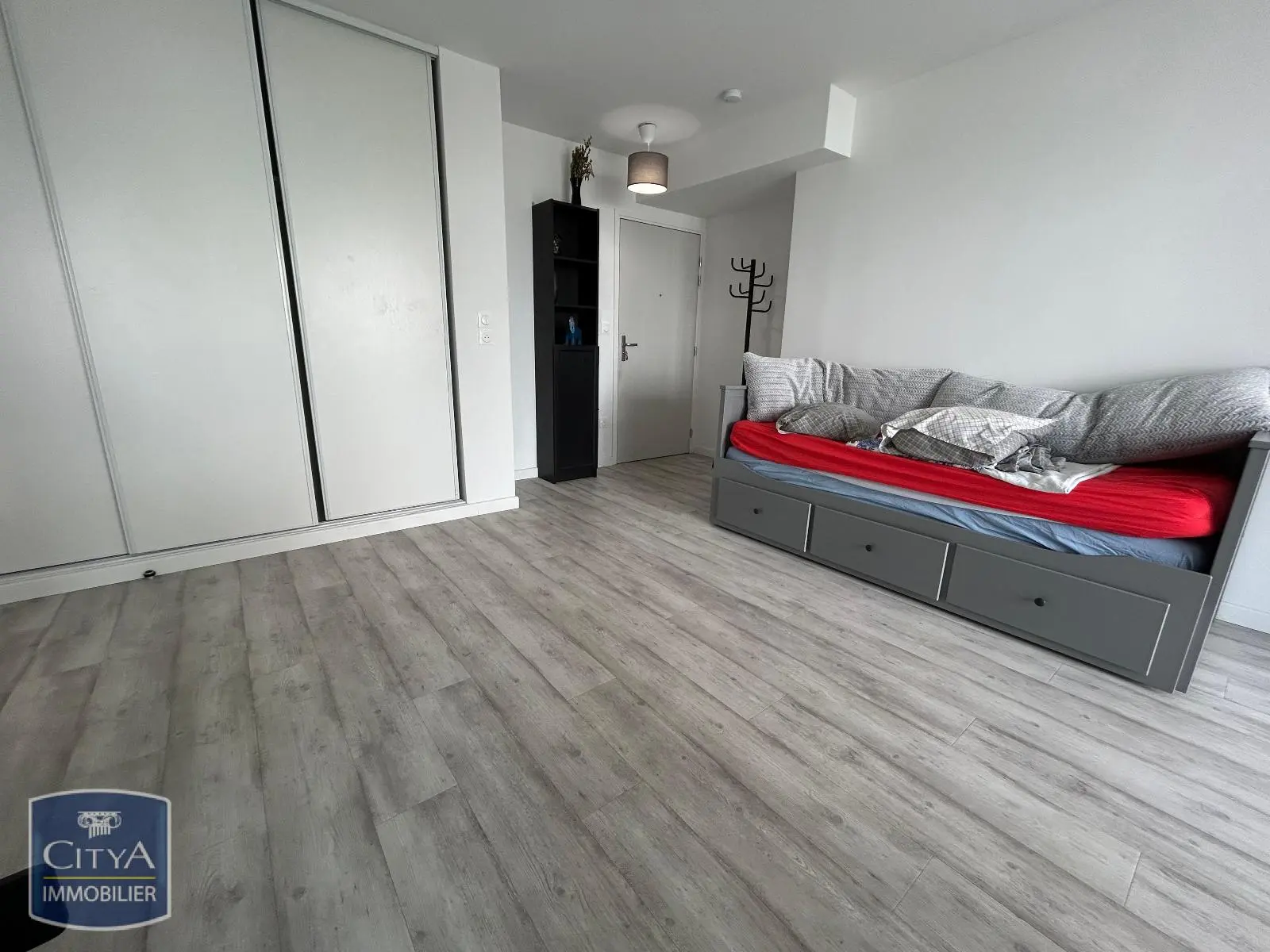 Photo 3 Appartement 1 pièce 32.72m²