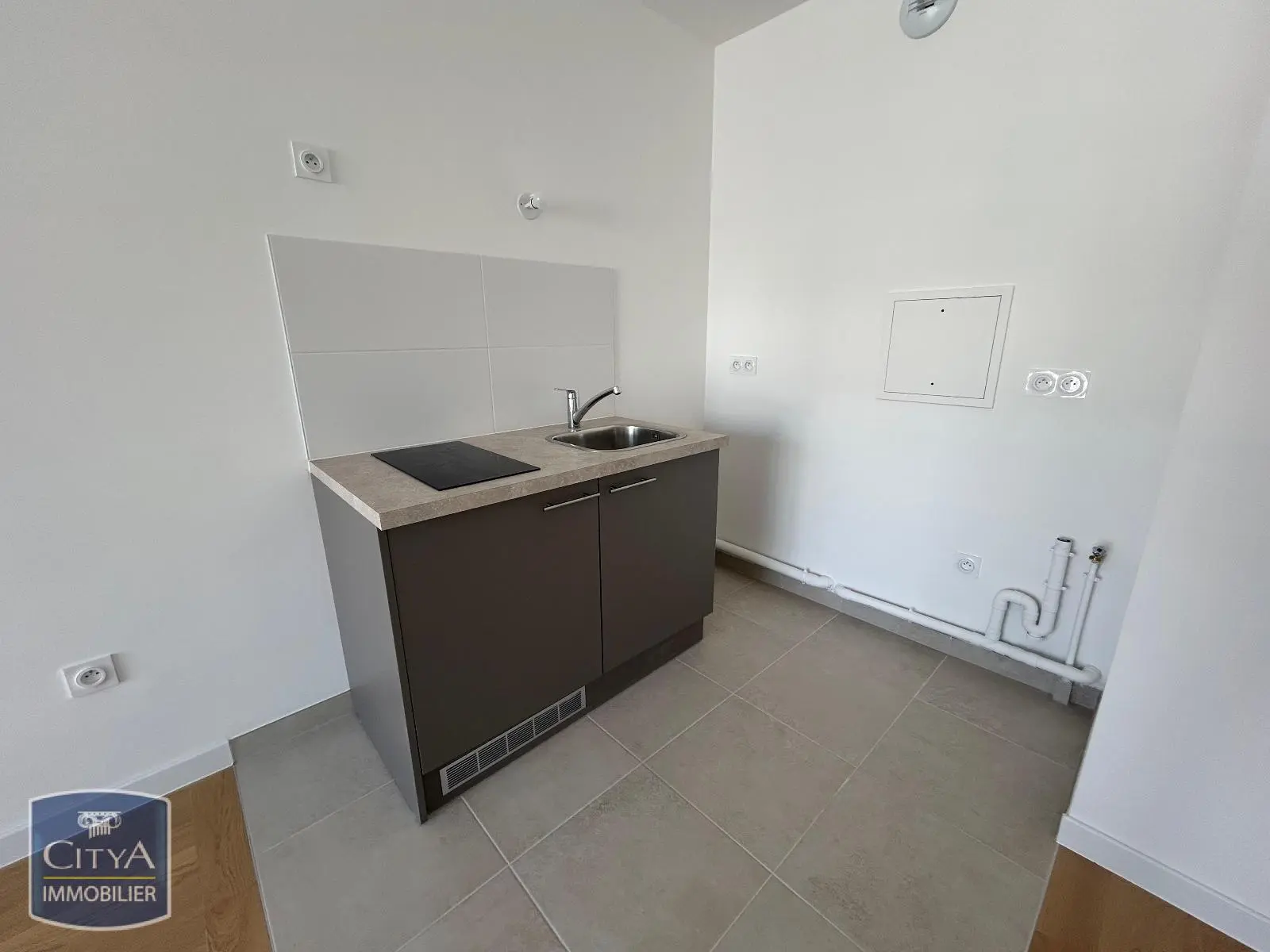 Photo 2 Appartement 2 pièces 41.98m²