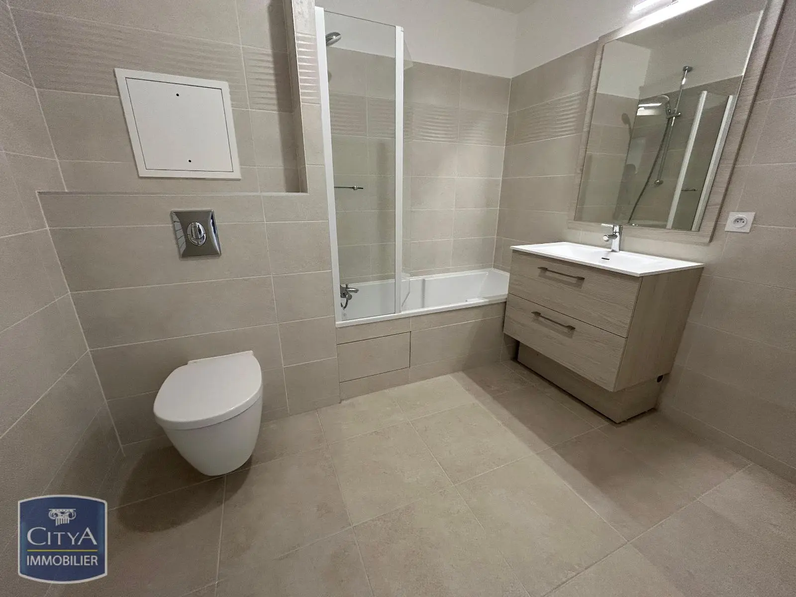 Photo 3 Appartement 2 pièces 41.98m²