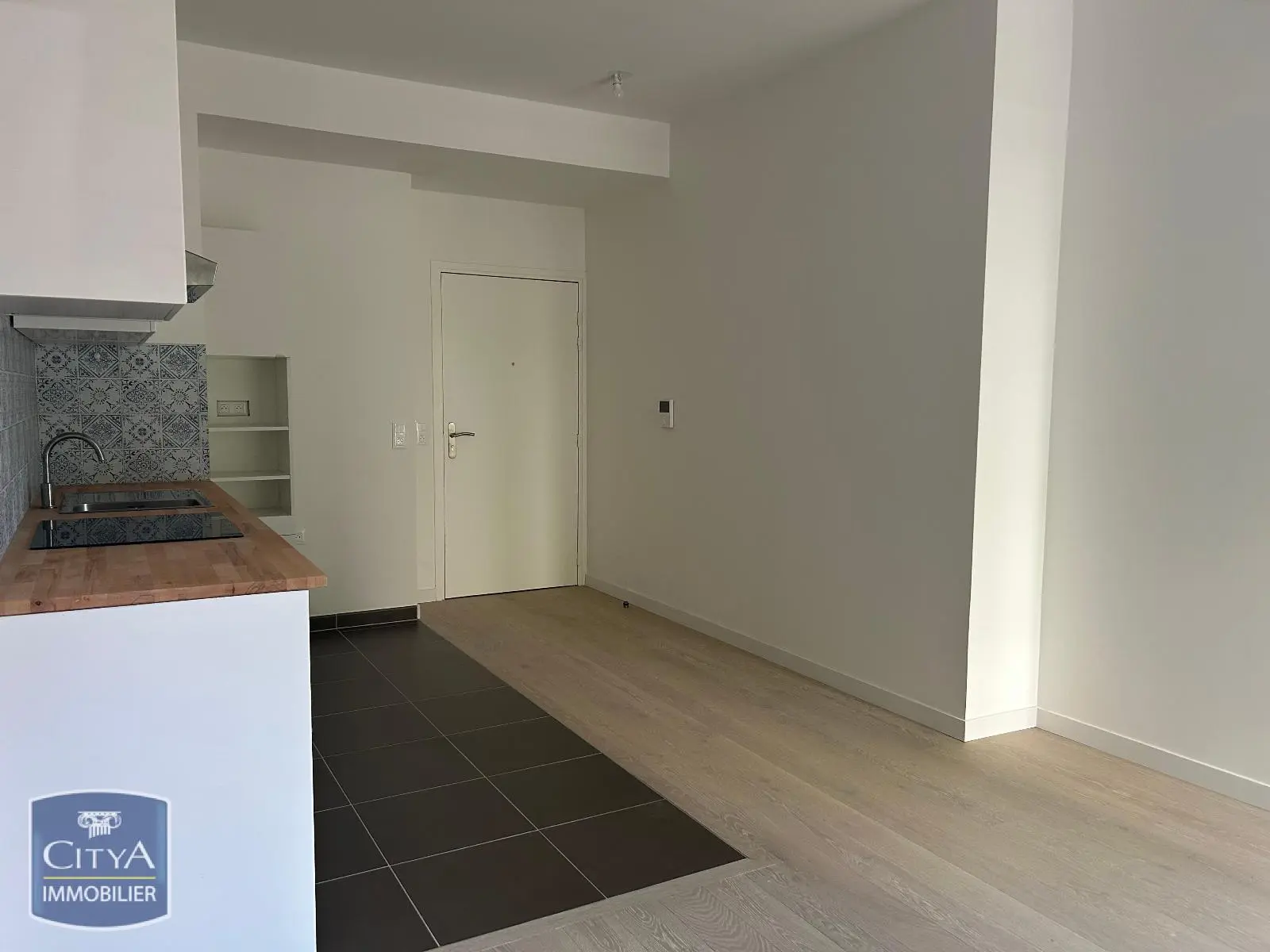 Photo 2 Appartement 2 pièces 37.5m²
