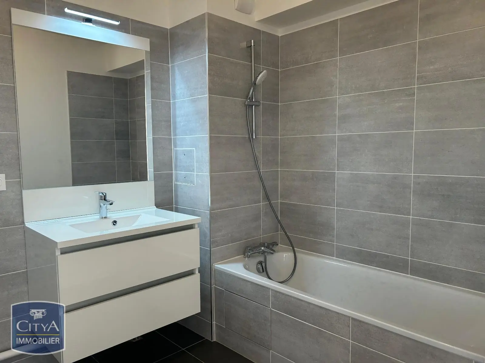 Photo 8 Appartement 3 pièces 58.85m²