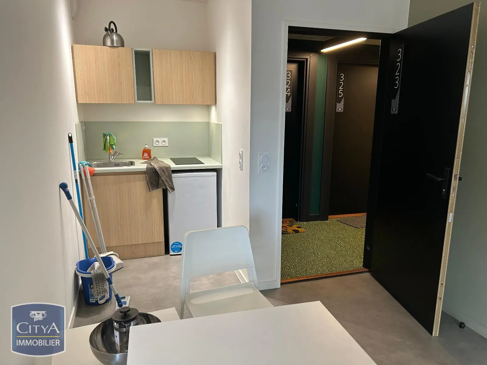 Photo 4 Appartement 1 pièce 27.72m²