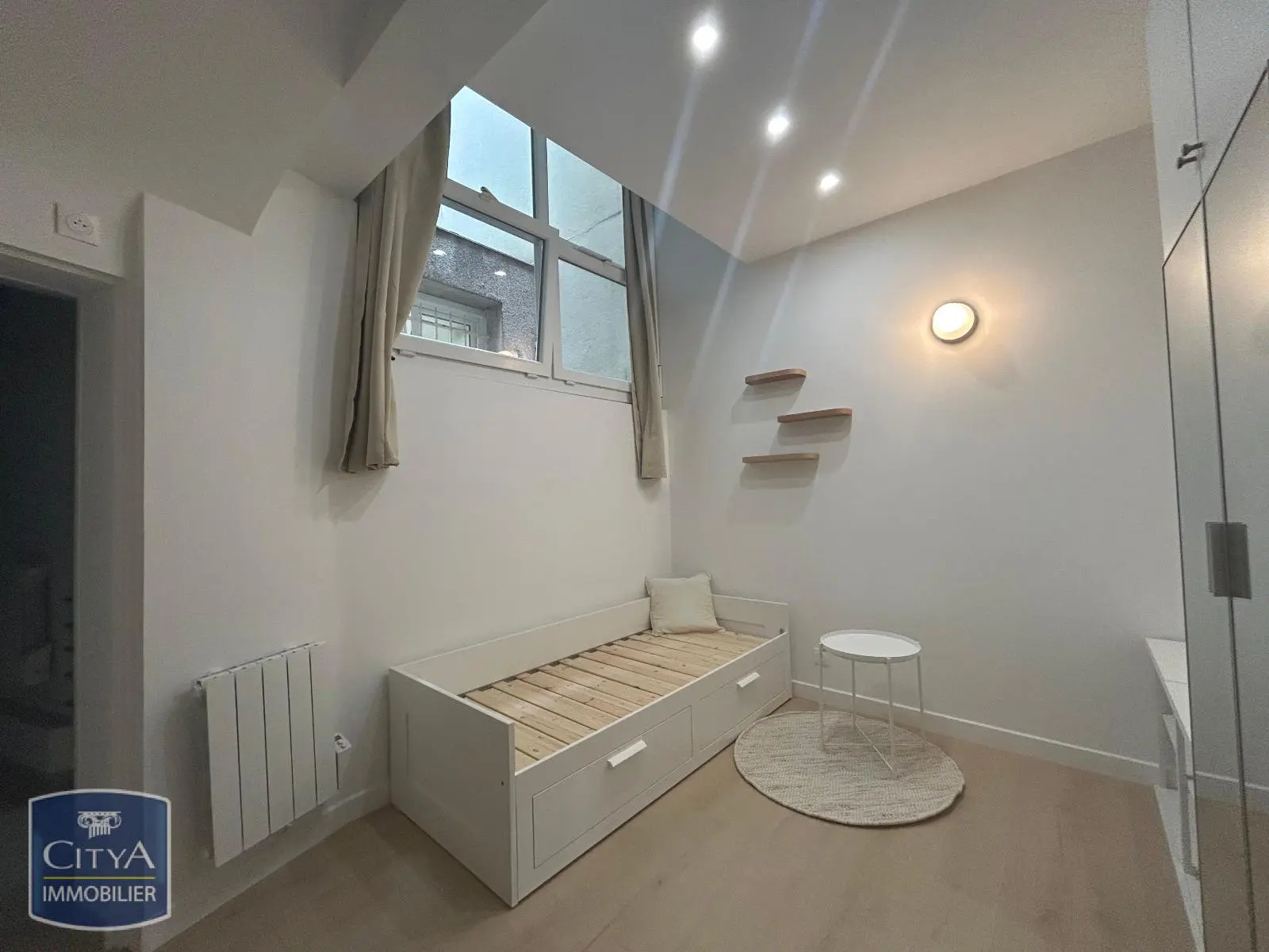 Photo 1 Appartement 1 pièce 19.42m²