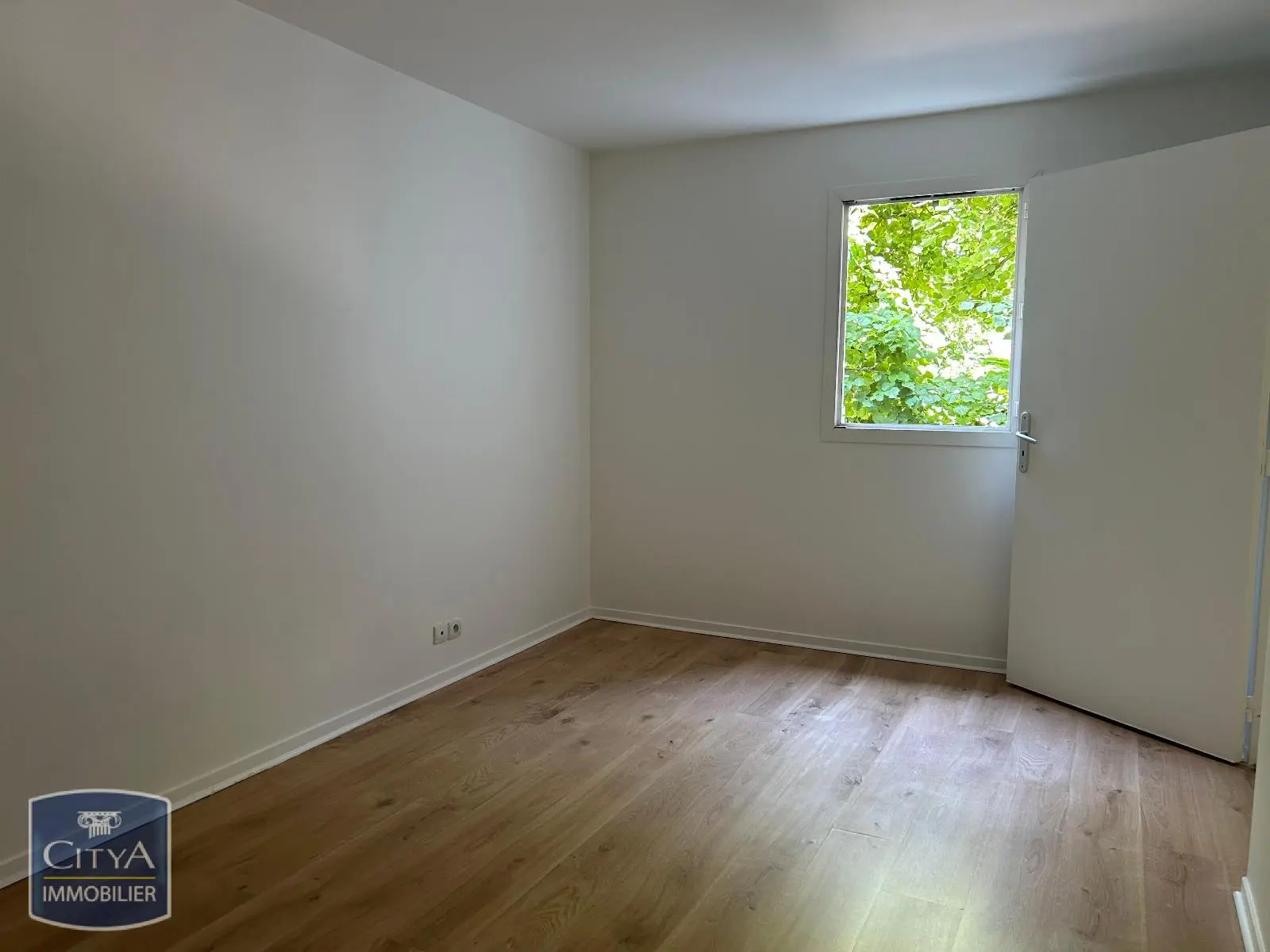 Trappes (78190) Appartement 2 pièces 47.26m² photo 4
