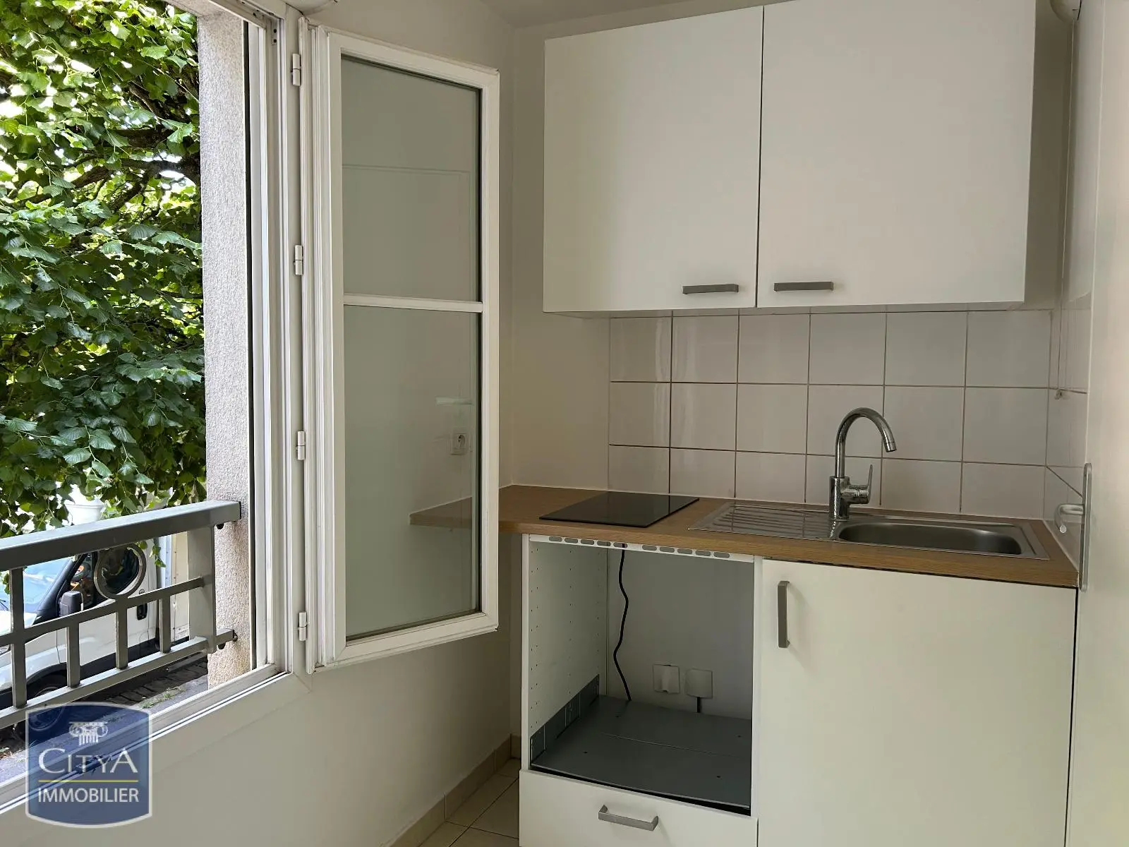 Trappes (78190) Appartement 2 pièces 47.26m² photo 2