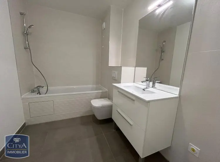 Photo 6 Appartement 2 pièces 47.7m²