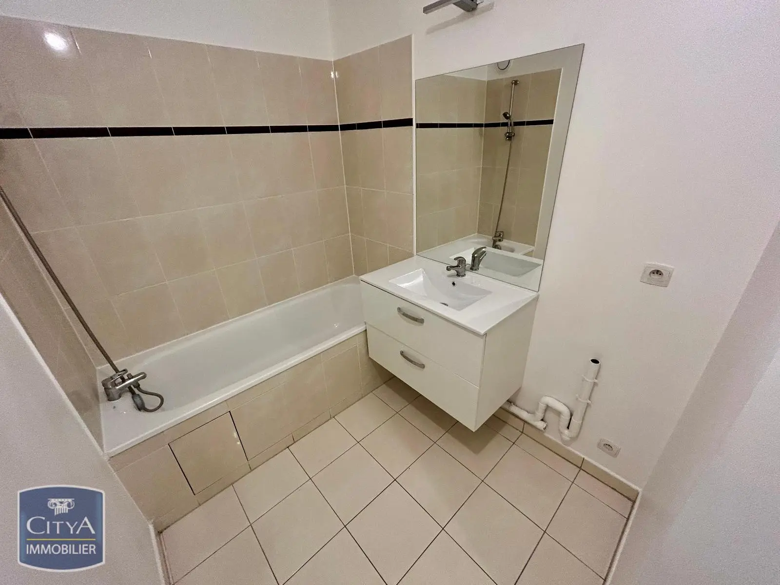 Trappes (78190) Appartement 2 pièces 47.26m² photo 6