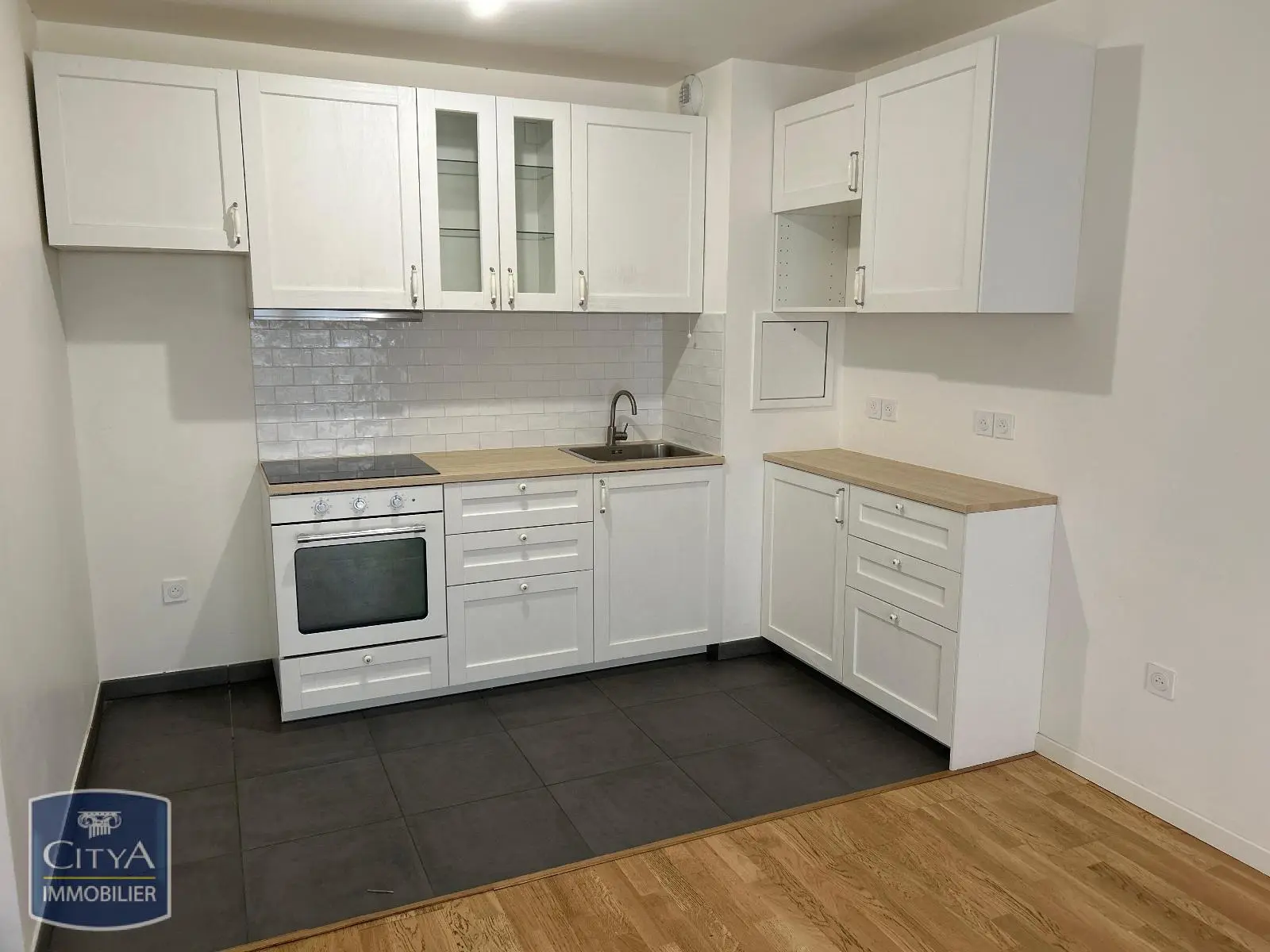 Photo 1 pour Appartement 2 pièces 42.74m² Photo 1 Appartement 2 pièces 42.74m²