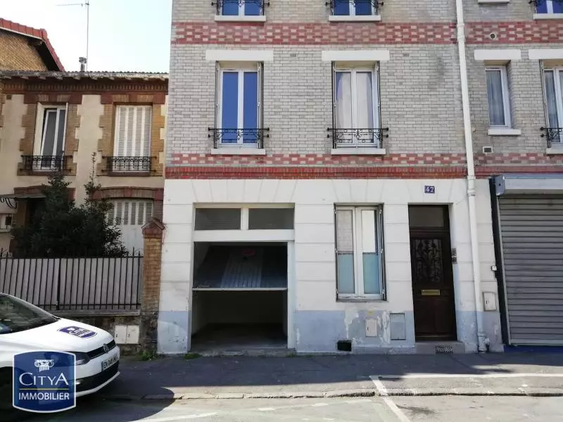 Photo 1 Parking 12m²