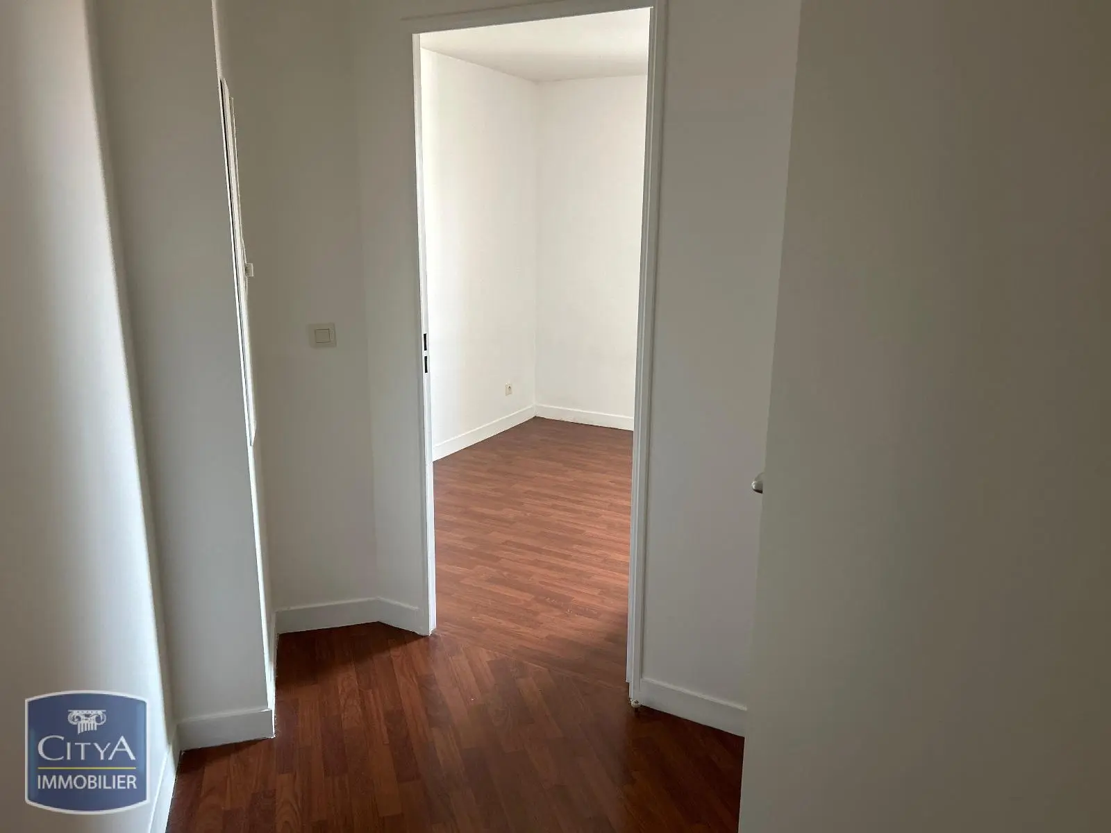 Photo 8 Appartement 1 pièce 18.37m²