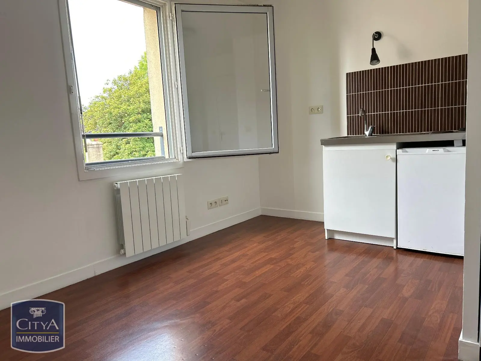 Photo 1 Appartement 1 pièce 18.37m²