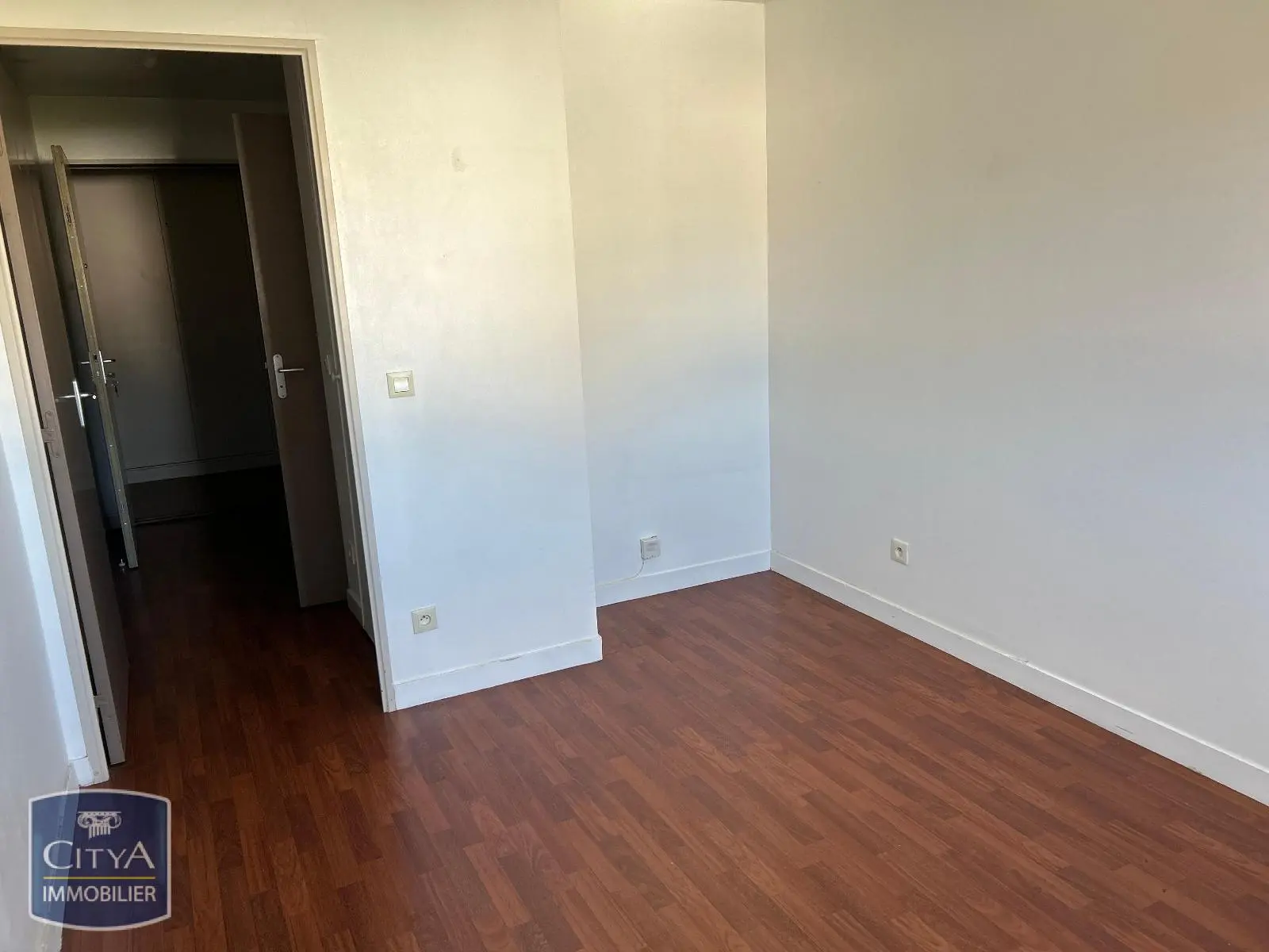 Photo 3 Appartement 1 pièce 18.16m²