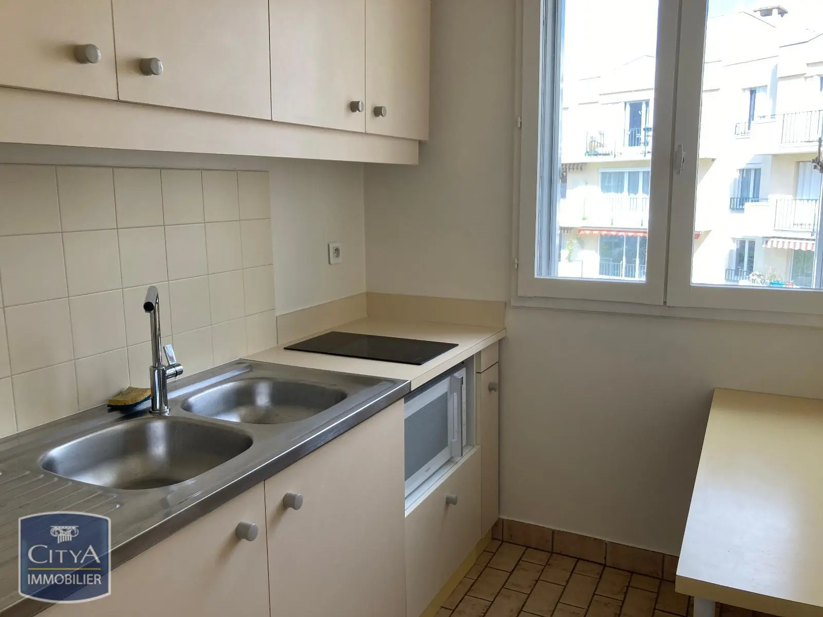 Photo 12 Appartement 1 pièce 33.33m²