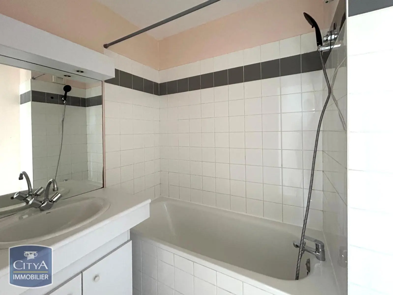 Photo 8 Appartement 2 pièces 46.32m²
