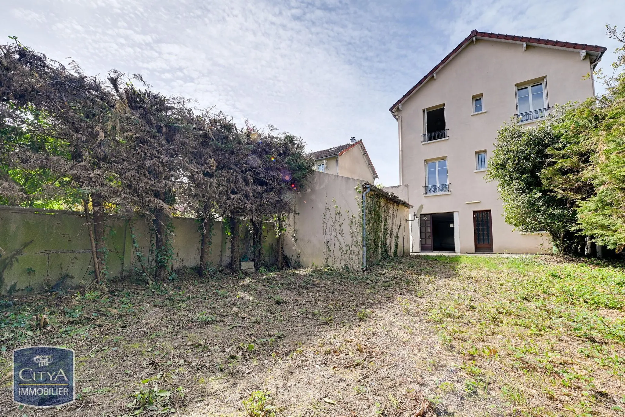 Photo 2 Maison 8 pièces 152m²