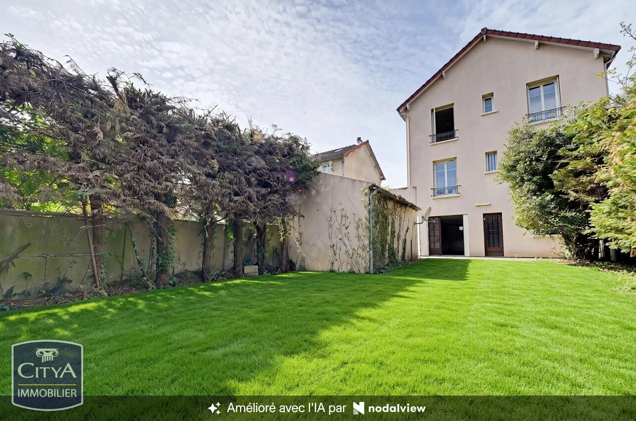 Photo 1 Maison 8 pièces 152m²