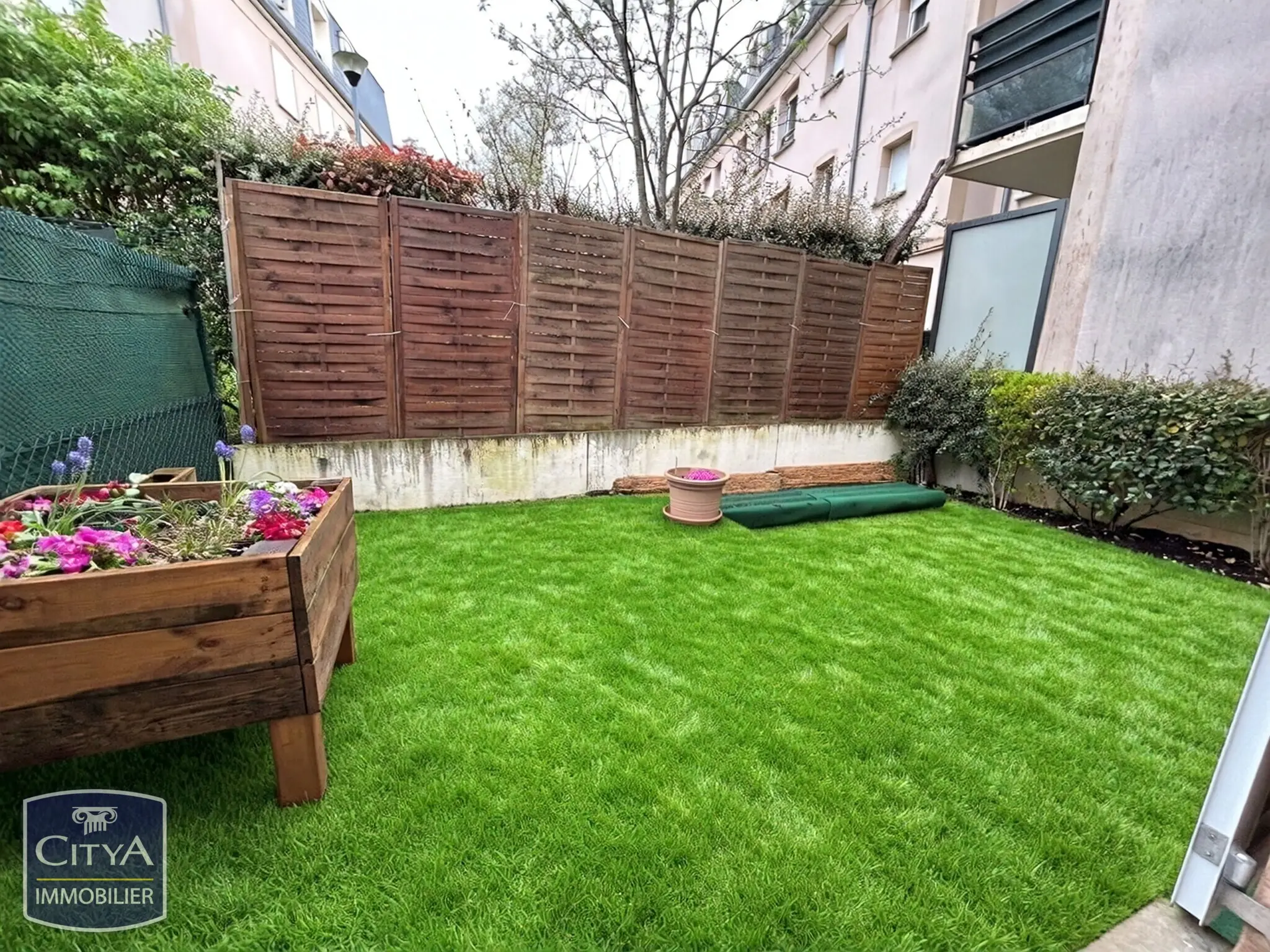 Photo 1 Maison 4 pièces 75m²