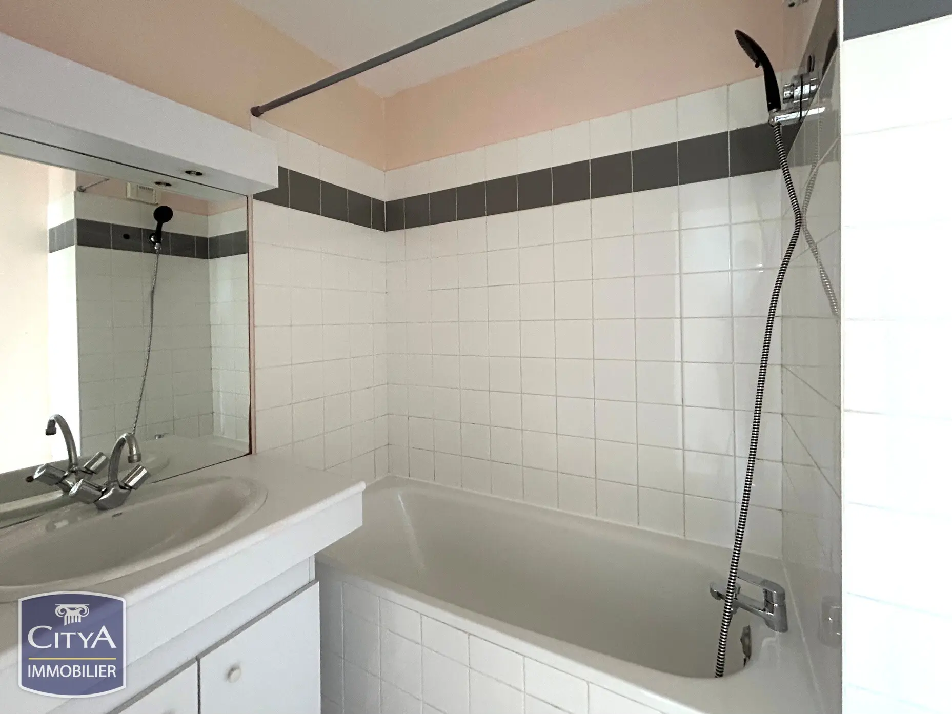 Photo 8 Appartement 2 pièces 46.32m²