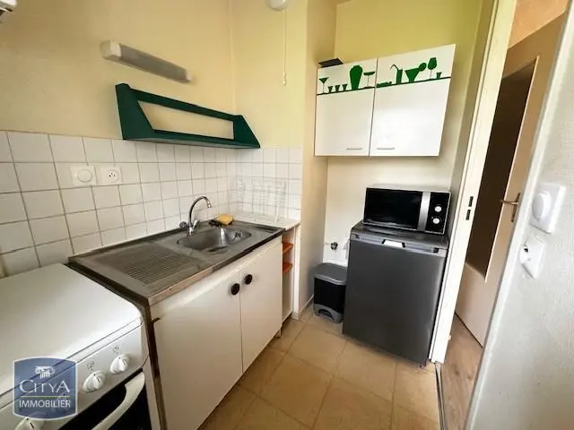 Photo 3 Appartement 1 pièce 28.5m²