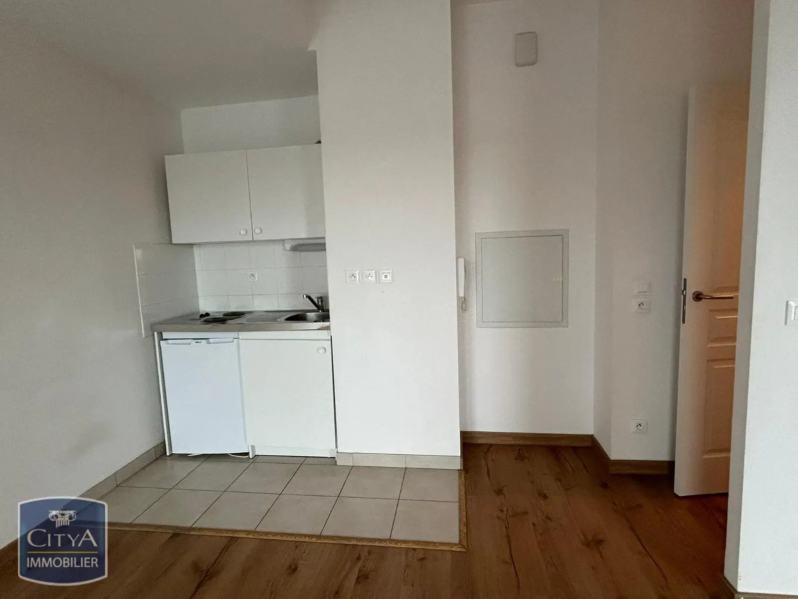 Photo 2 Appartement 1 pièce 34.62m²