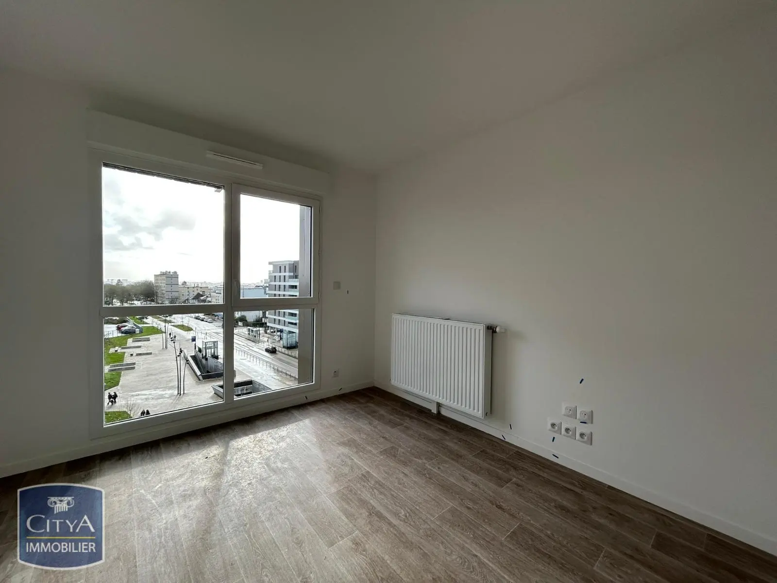 Photo 1 Appartement 1 pièce 23.51m²