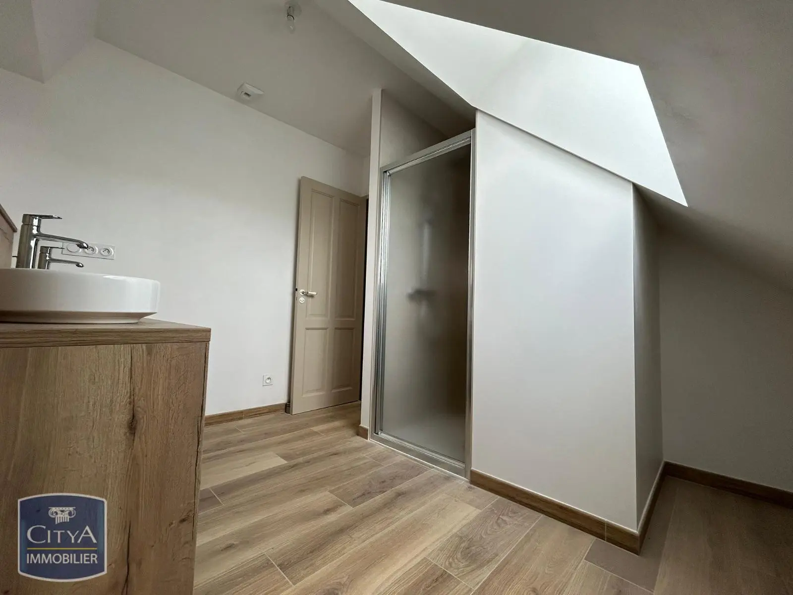 Photo 9 Appartement 5 pièces 140m²