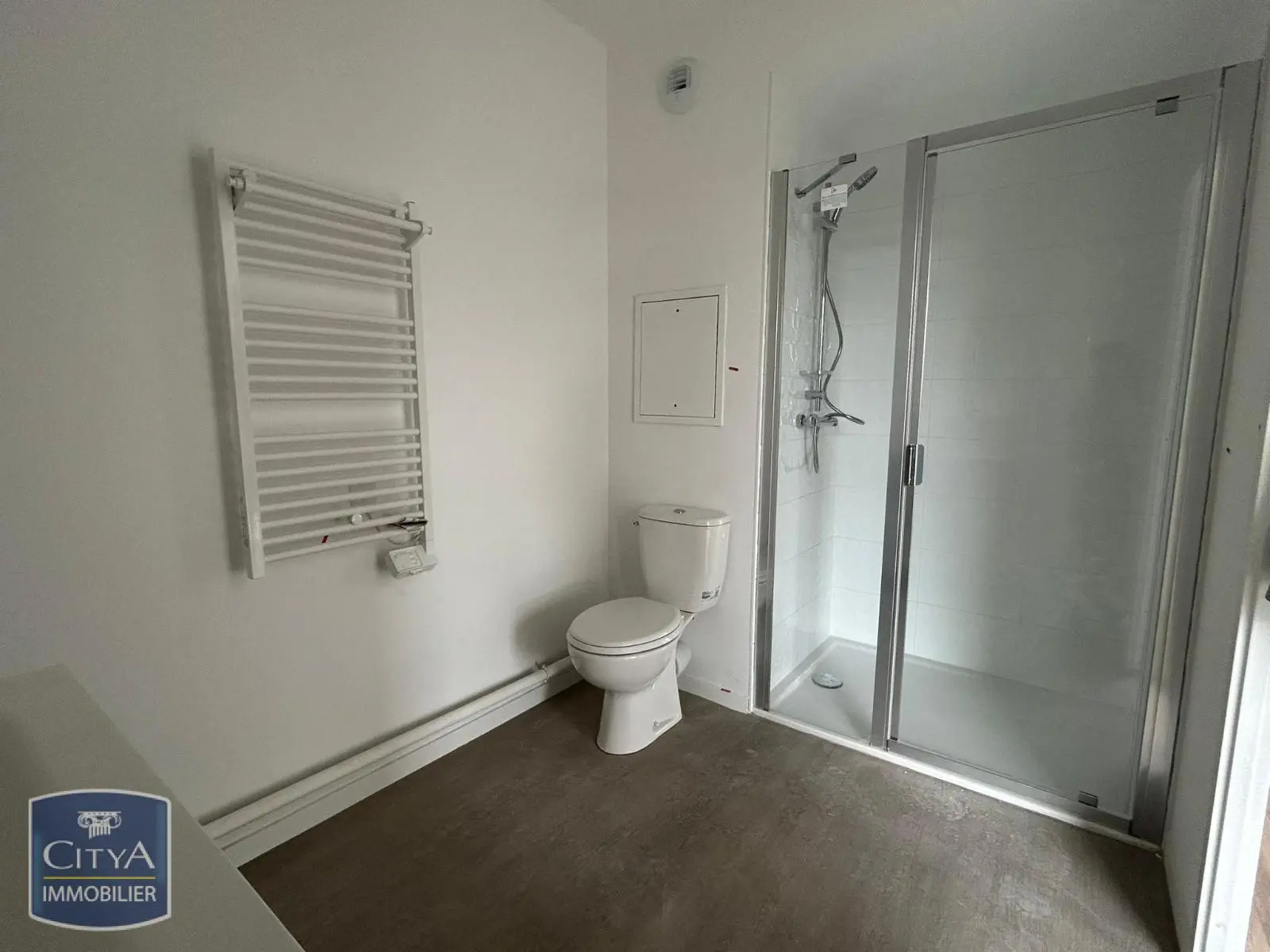 Photo 2 Appartement 1 pièce 24.4m²