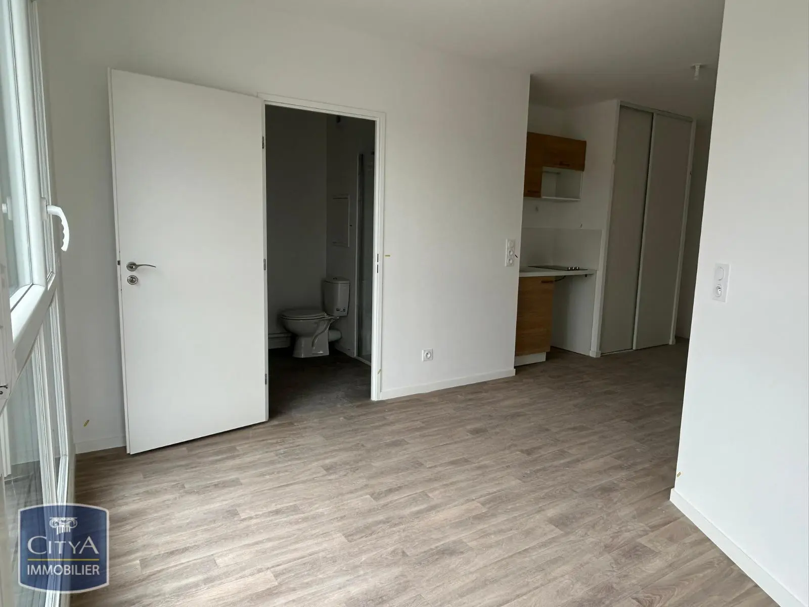 Photo 6 Appartement 1 pièce 24.4m²