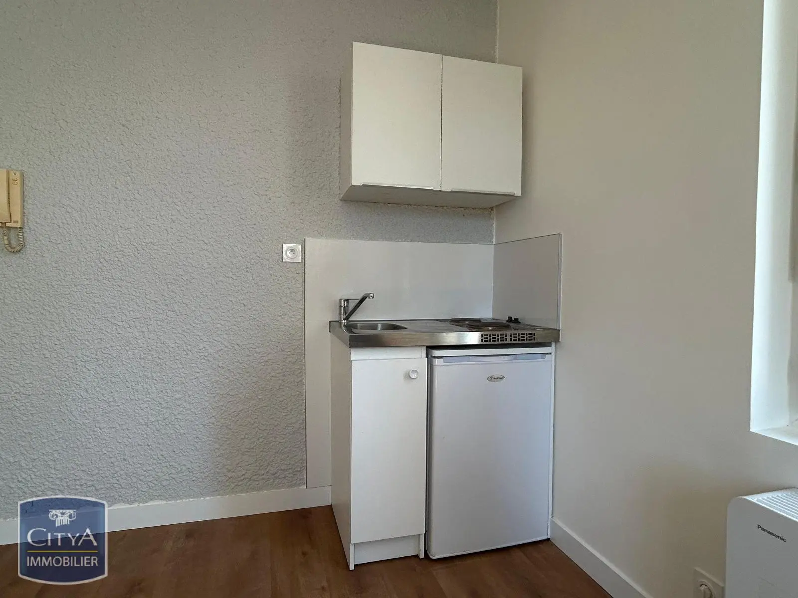 Photo 3 Appartement 1 pièce 19.93m²