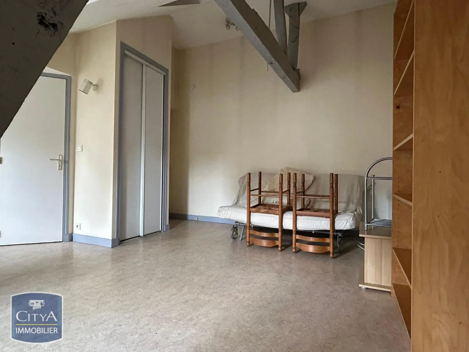Photo 1 Appartement 1 pièce 20.5m²
