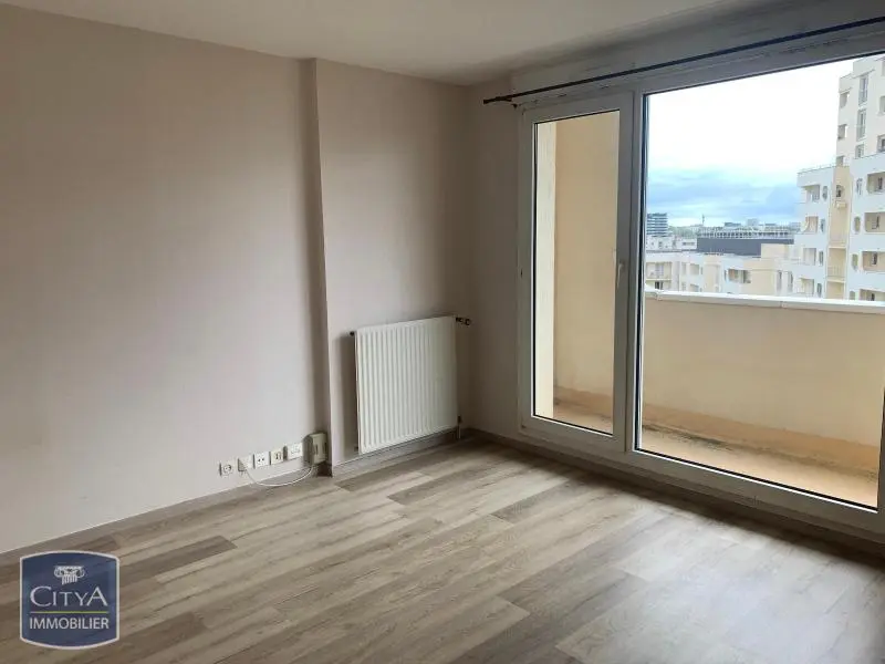 Photo 2 Appartement 1 pièce 26.28m²