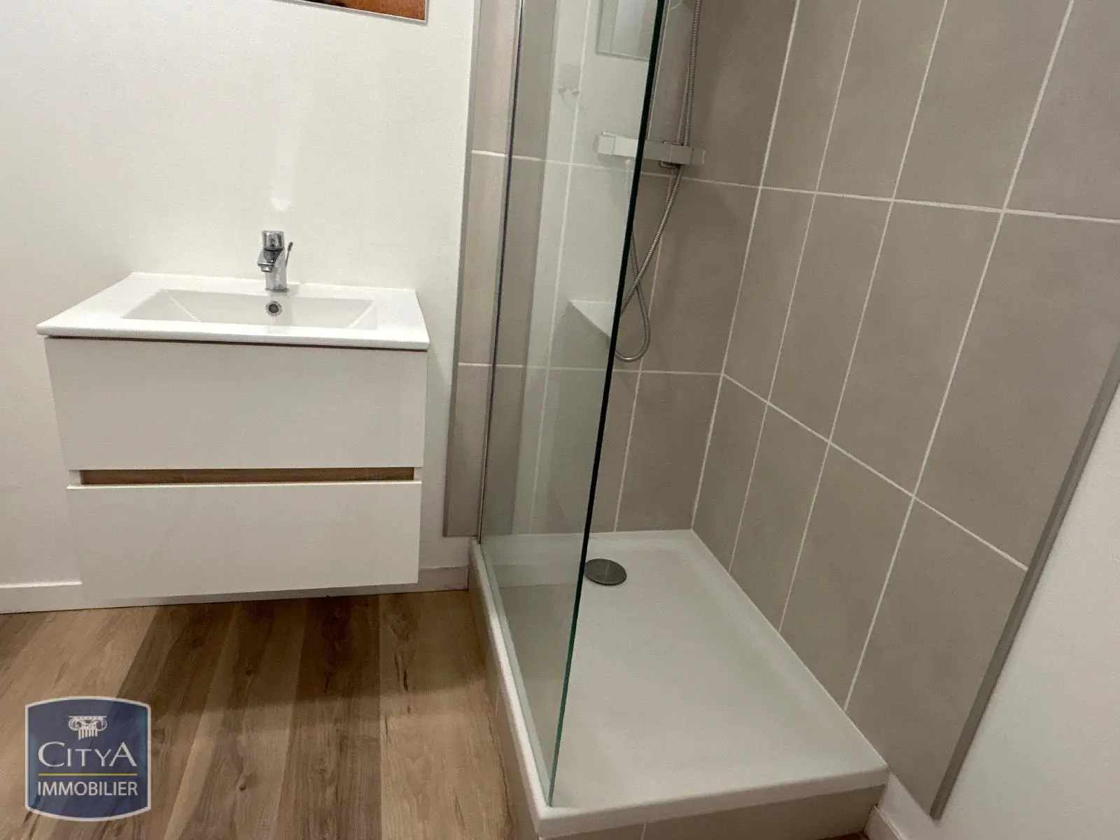 Photo 1 Appartement 1 pièce 26.75m²