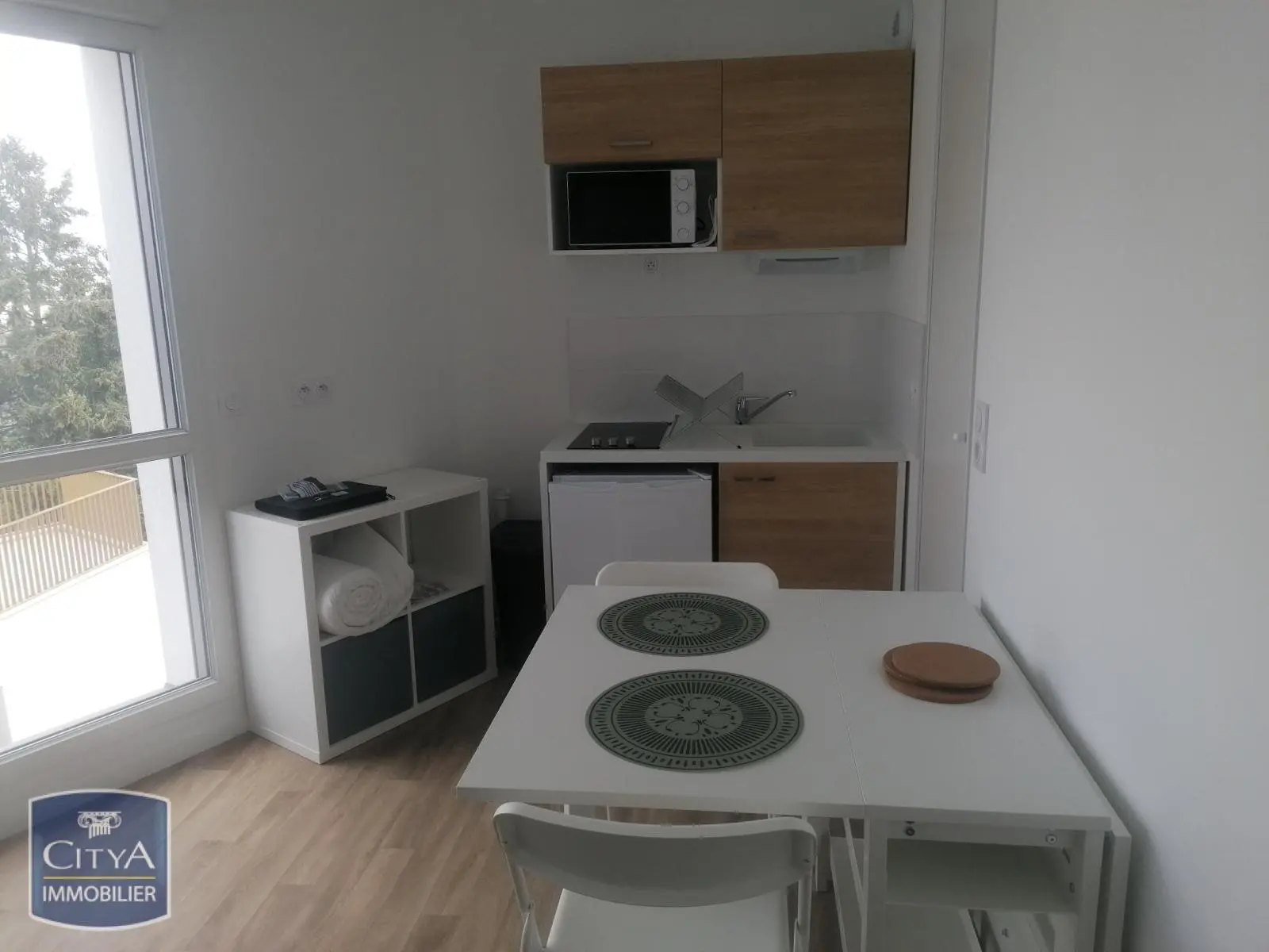 Photo 1 Appartement 1 pièce 19.6m²