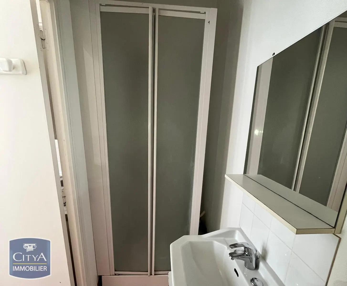 Photo 8 Appartement 1 pièce 18m²
