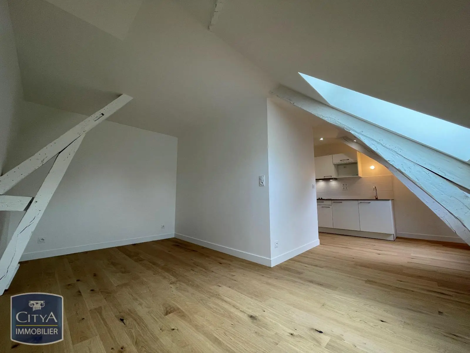 Photo 4 Appartement 1 pièce 23.69m²