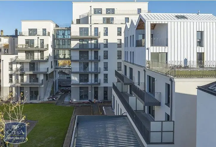 Photo 1 Appartement 1 pièce 30.82m²