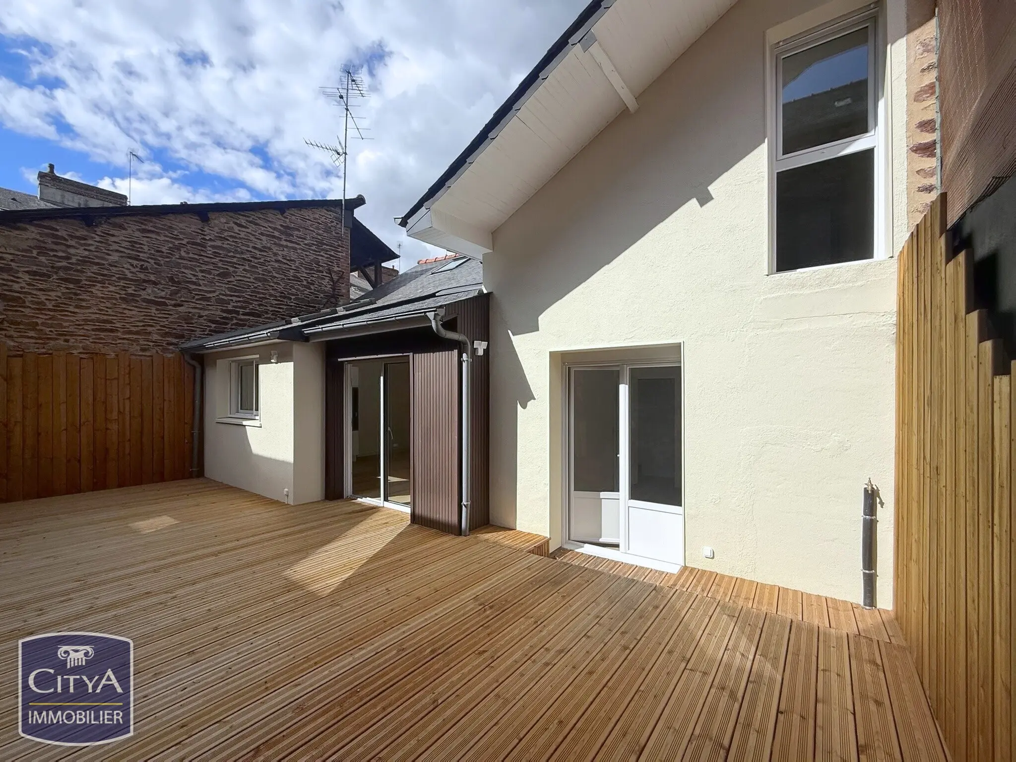 Photo 1 Maison 5 pièces 81.91m²