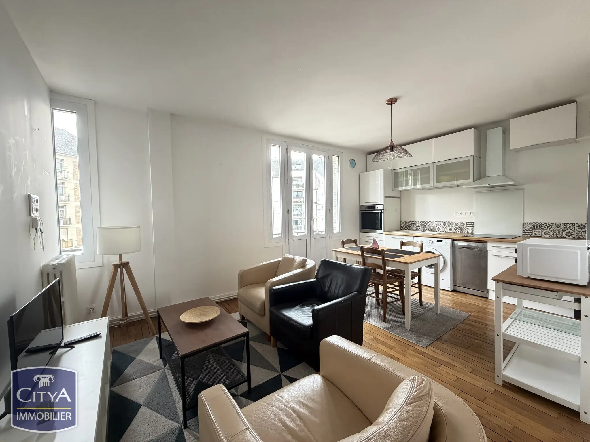 Photo 1 Appartement 4 pièces 54.7m²