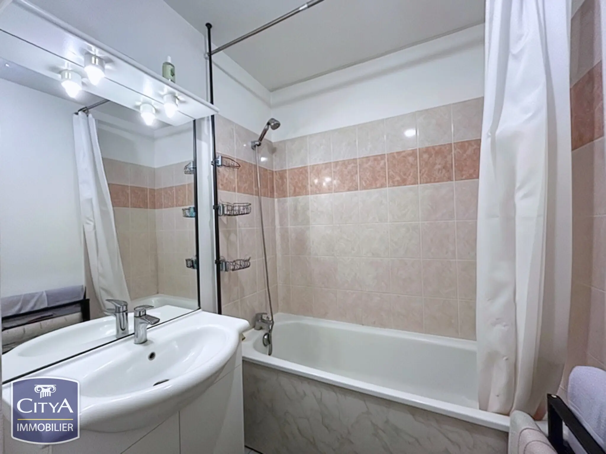 Photo 3 Appartement 3 pièces 63.73m²
