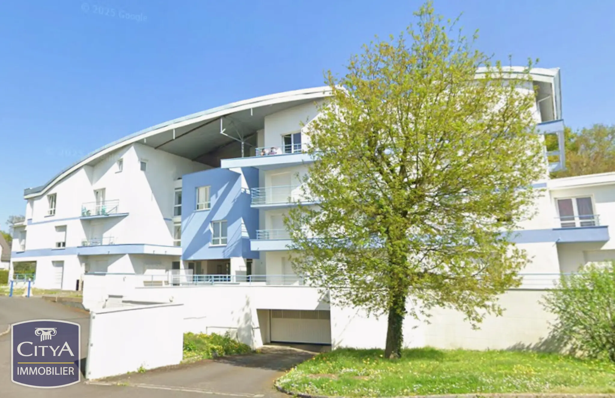 Photo 1 Parking 12.5m²