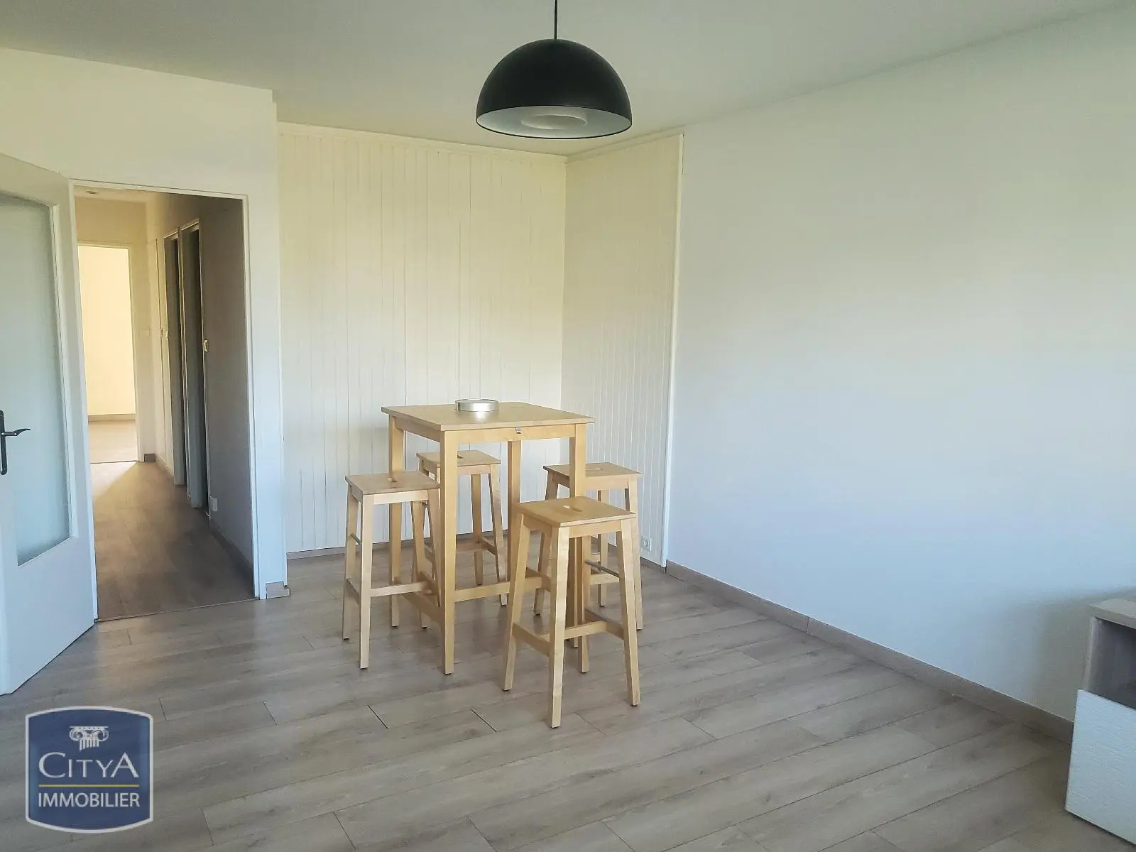 Photo 2 Appartement 2 pièces 50.57m²