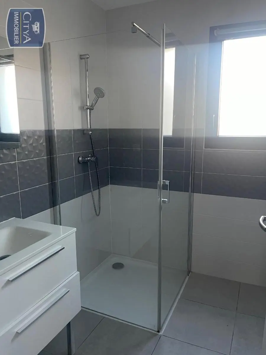 Photo 16 Maison 7 pièces 150m²