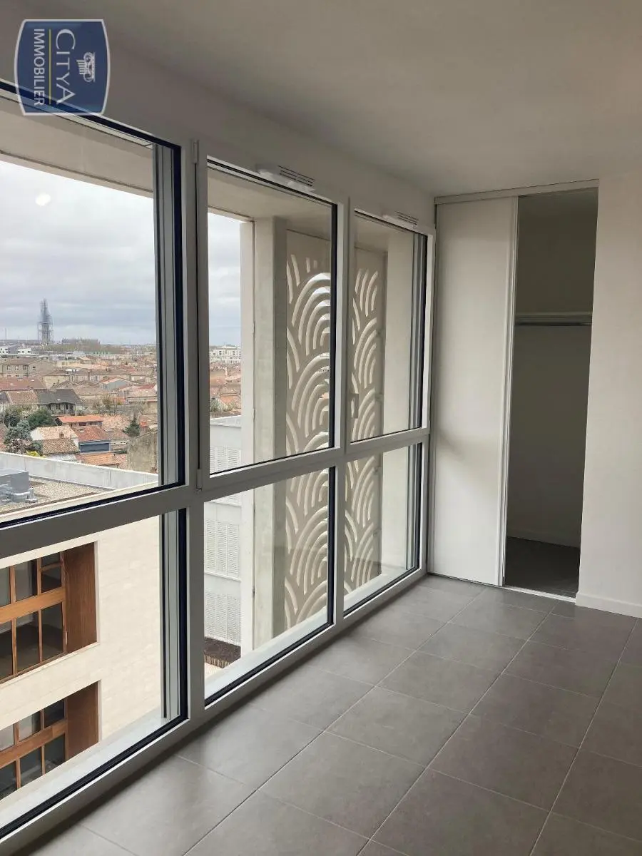 Photo 3 Appartement 1 pièce 27.4m²