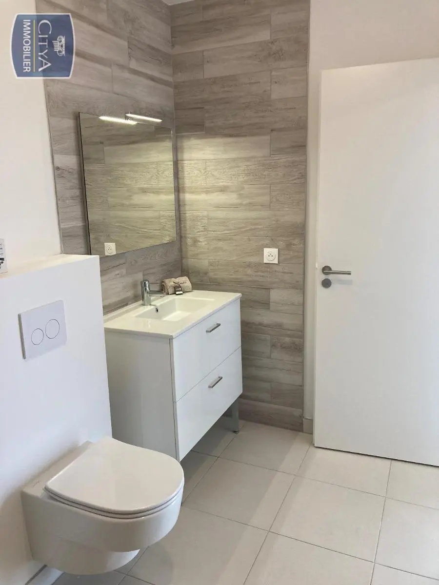 Photo 4 Appartement 1 pièce 27.4m²