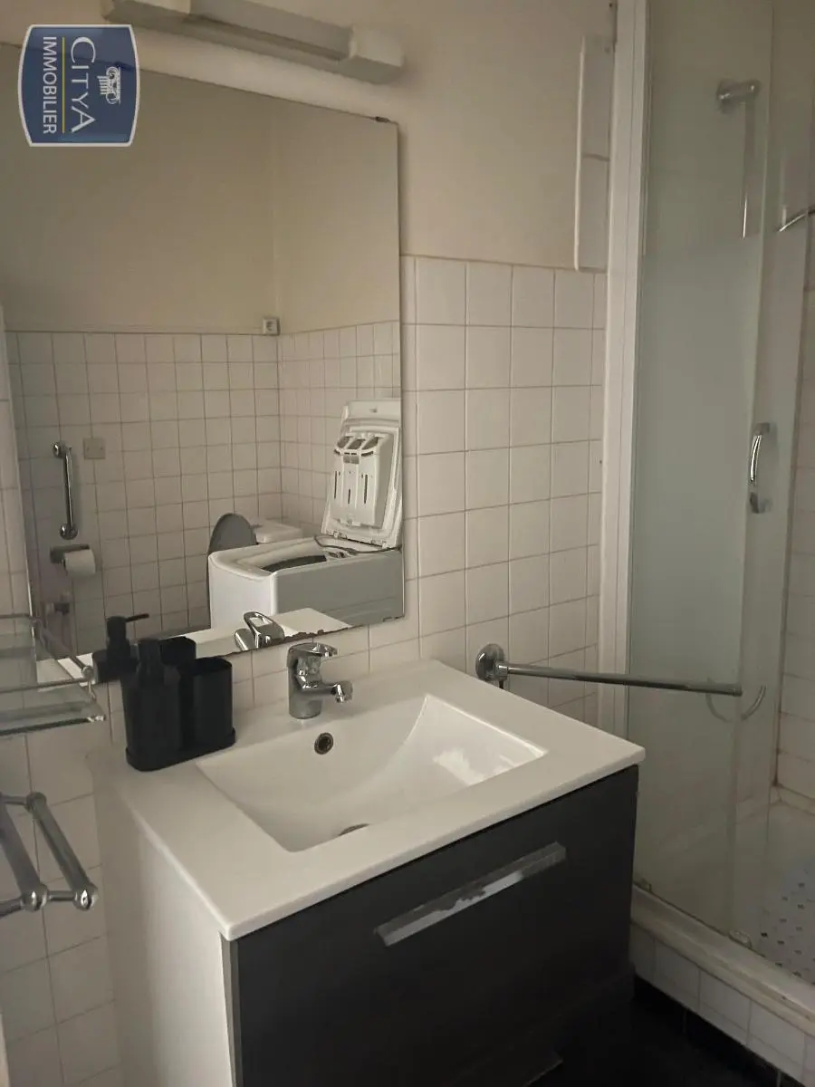 Photo 6 Appartement 1 pièce 23.57m²