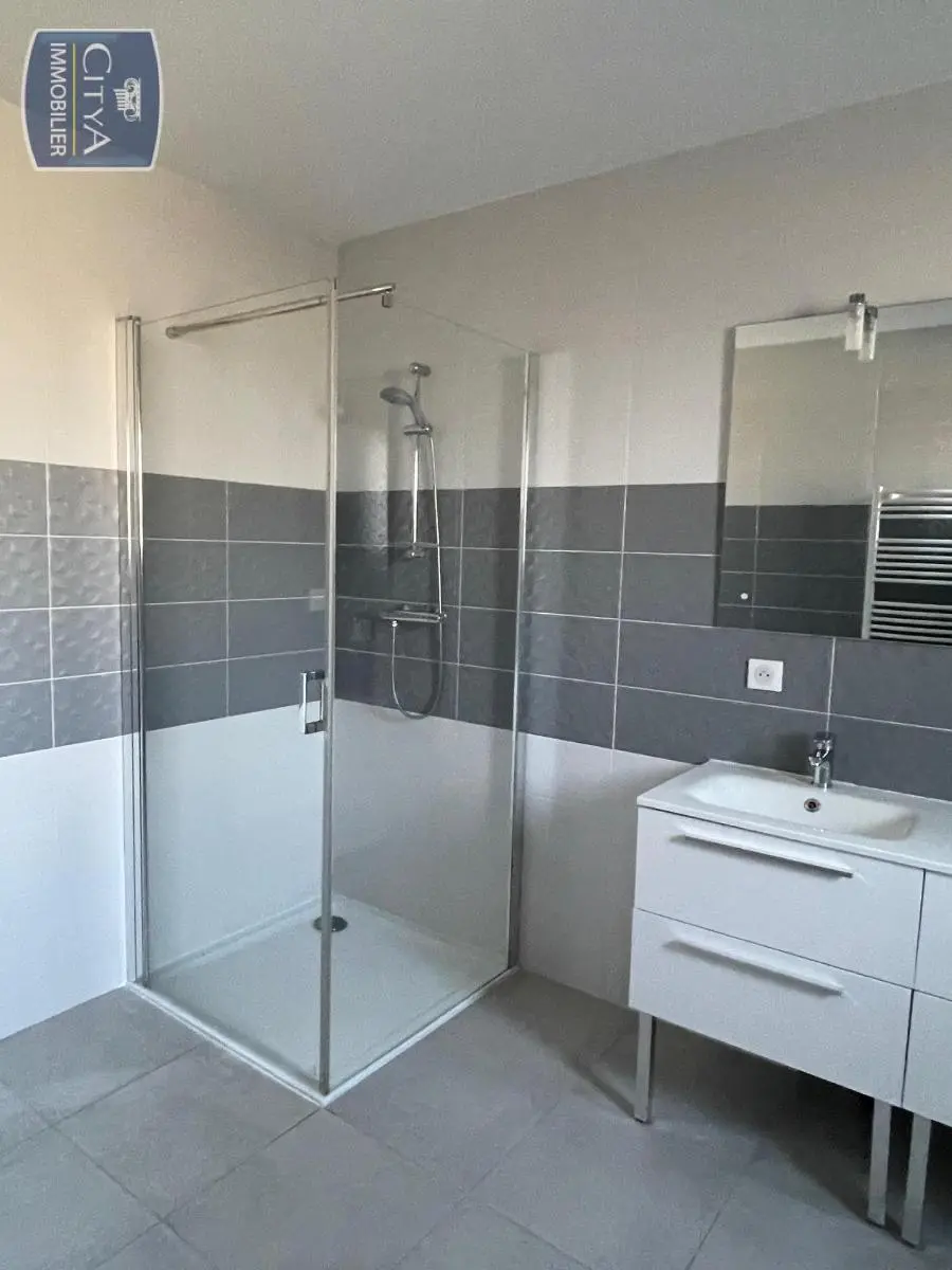 Photo 8 Maison 7 pièces 150m²