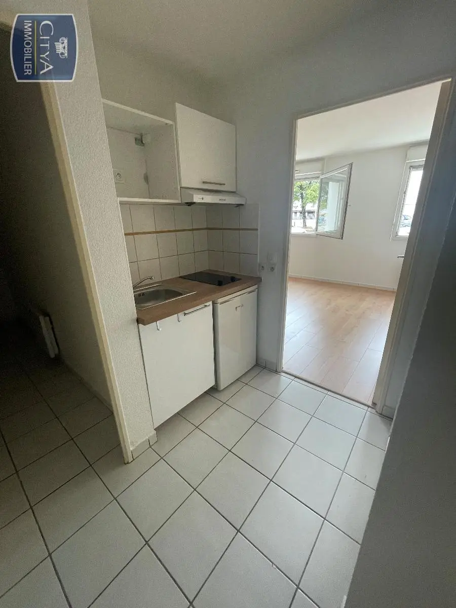 Photo 4 Appartement 1 pièce 31.63m²
